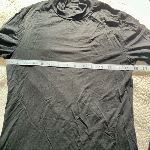 NWT ORGANIC BASICS WOMEN'S BLACK LONG SLEEVE HIGH TURTLE NECK SIZE SMALL - Picture 8 of 9